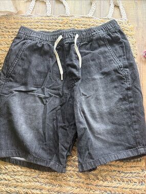 Hollister Men's Black Drawstring Jogger Shorts with White Cord